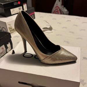 Aldo Shimmering Gold Heels